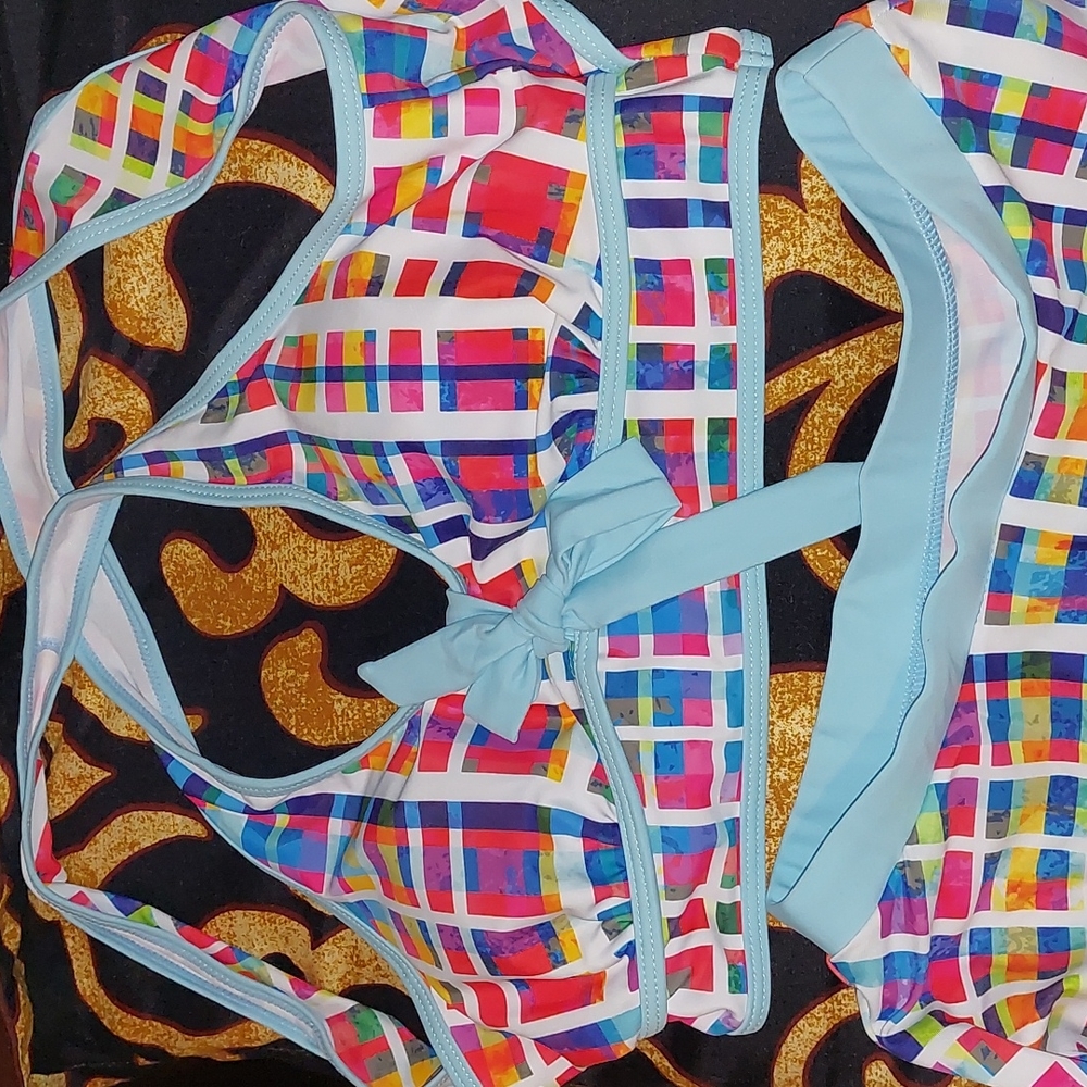 DELICIOUSLY CUTE 2 PIECE